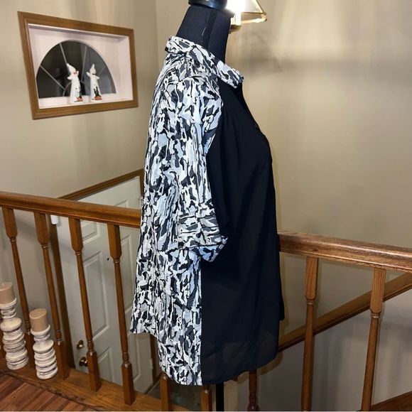 ASOS Sheer Front with Black and White Abstract Print Button Down Blouse Size 10 - Picture 5 of 10